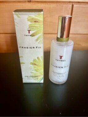 Thymes Frasier Fir Home Fragrance Mist — White & Green